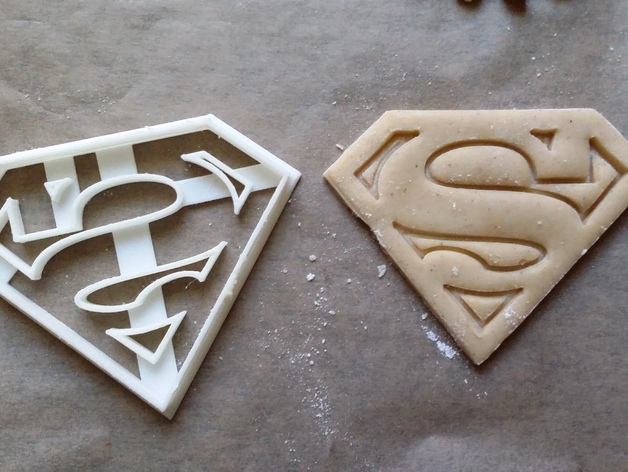 Superman Cookie Cutter