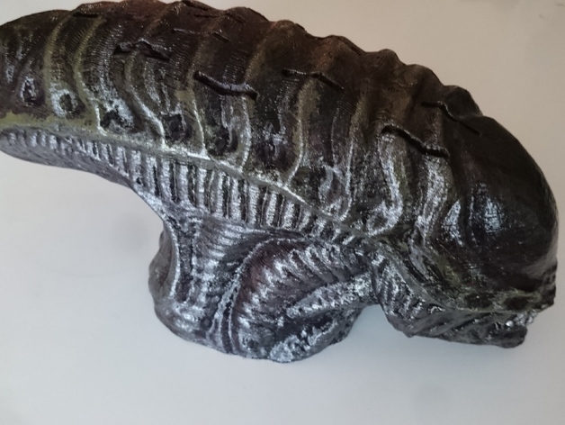 Portacoltelli a forma di testa di Alien