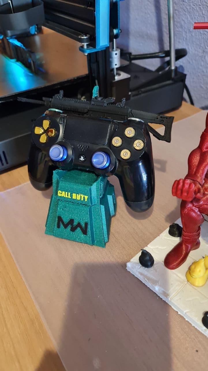 Call of Duty, statuina di Ghost da assemblare