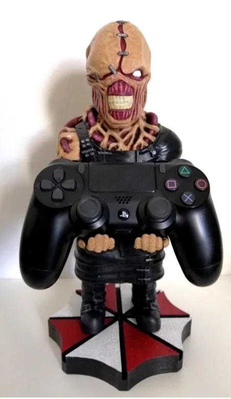 Nemesis, supporto per controller con figura