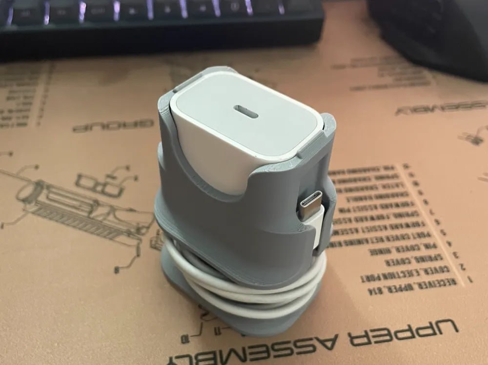 Porta oggetti da scrivania a forma di mano con supporto per Apple Watch